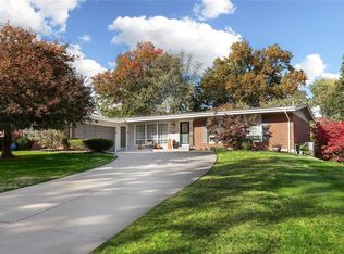 804 Westwood Dr, Ballwin, MO
