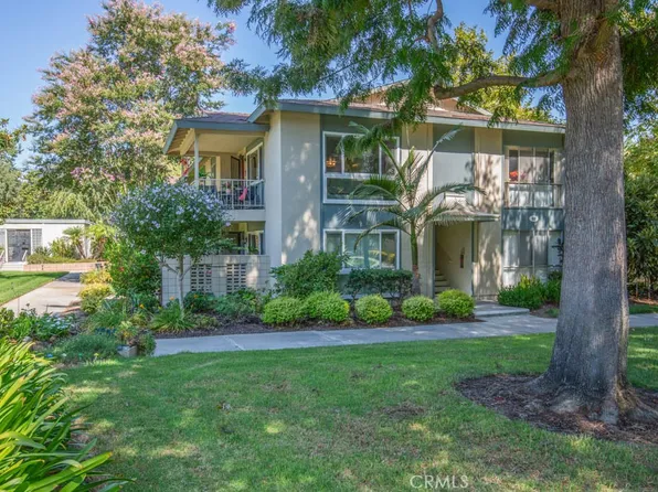 69 Calle Aragon, Laguna Woods, CA