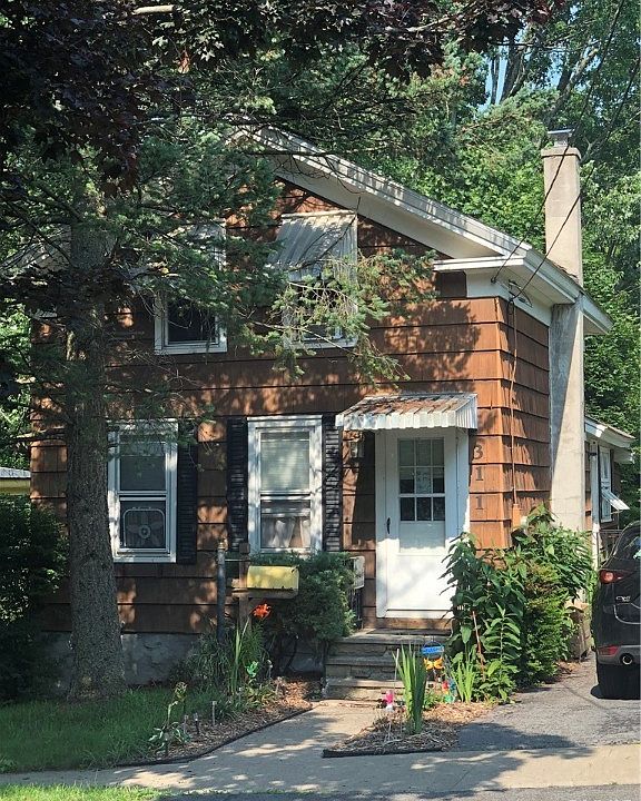 311 W 5th St, Oswego, NY 13126 MLS S1508368 Zillow