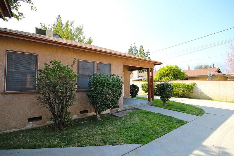 1st image of 1120 S Santa Anita Ave APT A