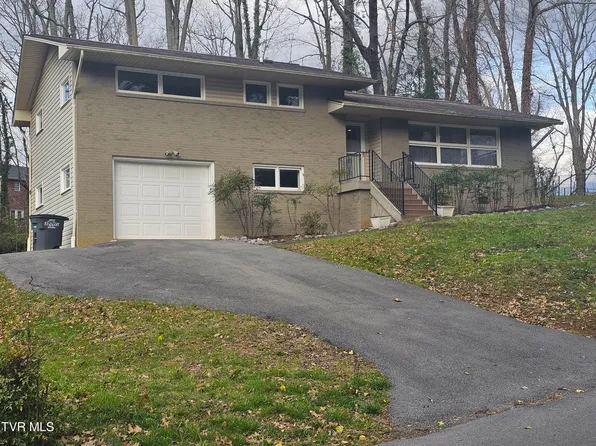 2323 Inglewood Dr, Kingsport, TN 37664