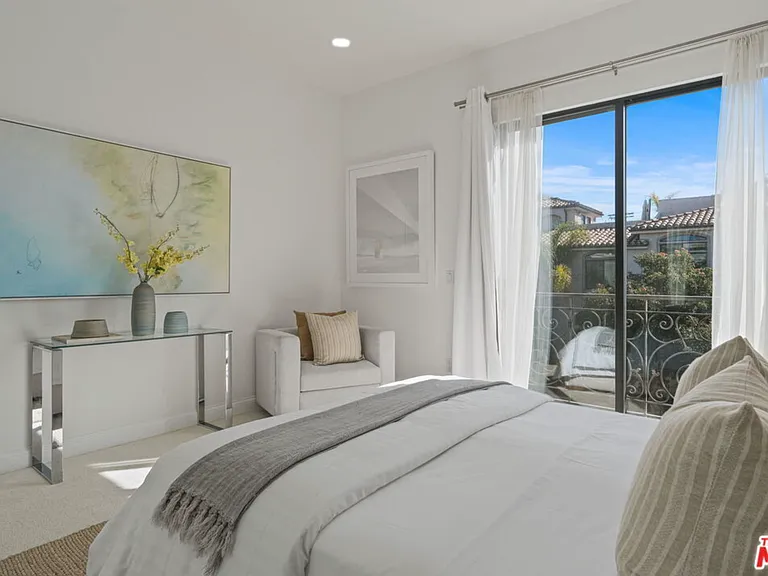 16000 W Sunset Blvd #Penthouse 302 — Photo 17