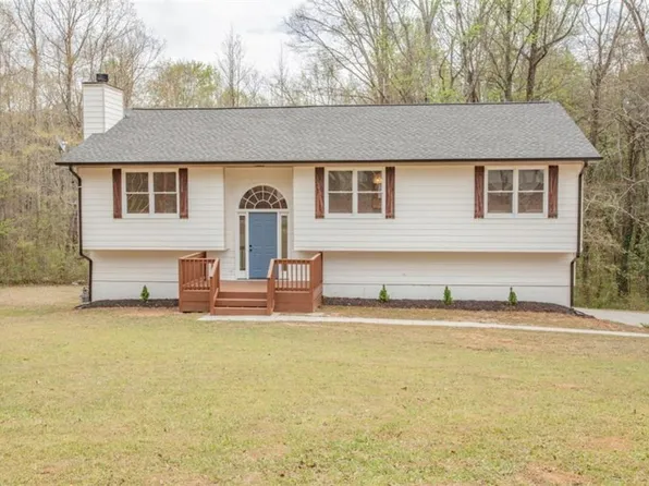 232 Cypress Cir, Carrollton, GA 30116