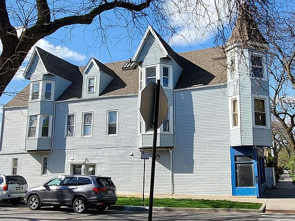 3rd image of 4300 N Kimball Ave