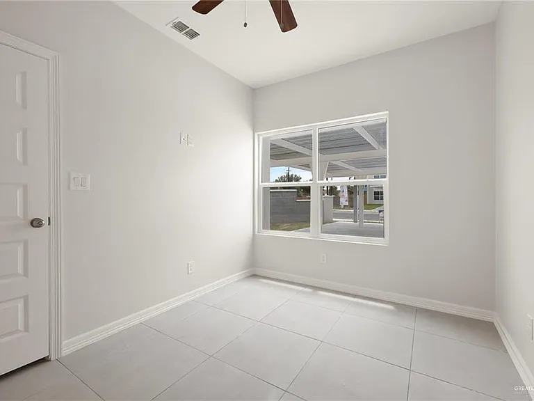 3638 N Mezcal Dr #UPSTAIRS — Photo 8