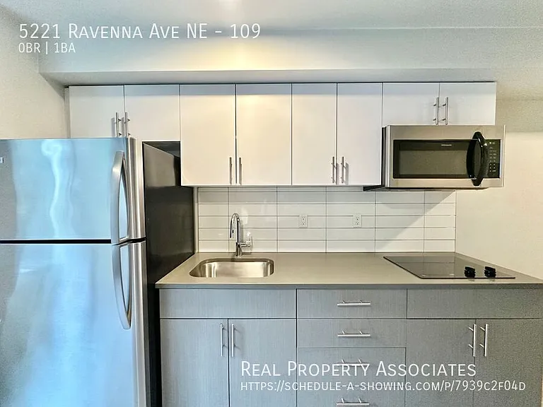 5221 Ravenna Ave NE — Photo 15