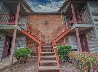 9350 Country Creek Dr APT 25, Houston, TX 77036