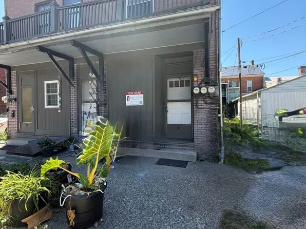 14-18 Penn Ave, Newport, PA 17074