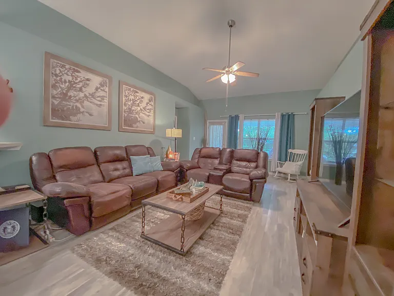115 Secret Harbor Dr — Photo 19