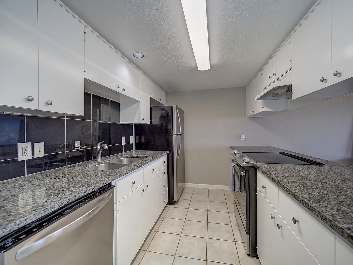 Kitchen - 14801 Compass St #19
