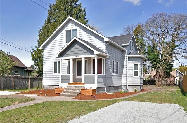 1st image of 313 5th Ave NW