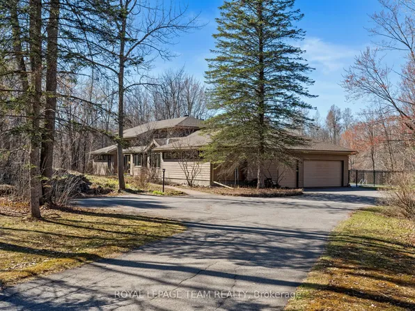 278 John Aselford Driveway, Ottawa, ON K2W 1A8