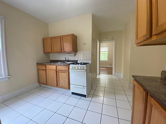 5th image of 1716 Grand Ave #8
