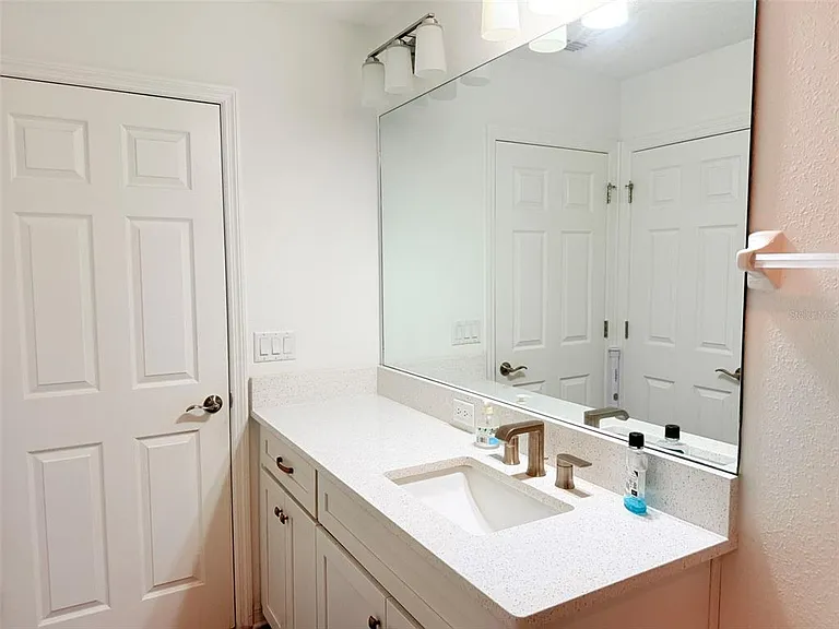 11131 Sundrift Dr — Photo 70