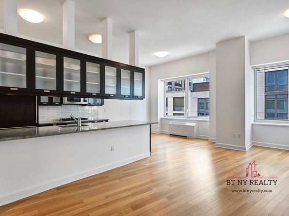 80 Riverside Blvd APT 7N