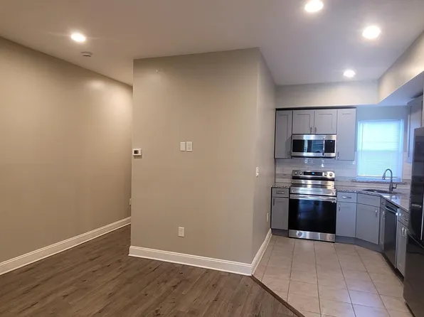 4233 Lancaster Ave Floor 2, Philadelphia, PA 19104