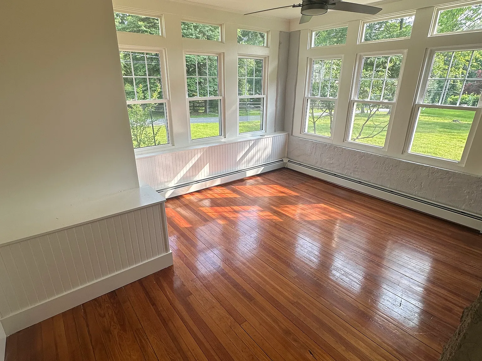 3 bed, 1200 sqft, $2,500 — Photo 3