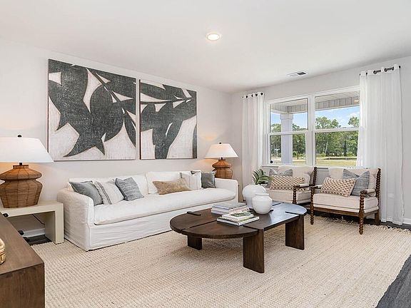 5th image of 997 Stanbury Bluff Road SW