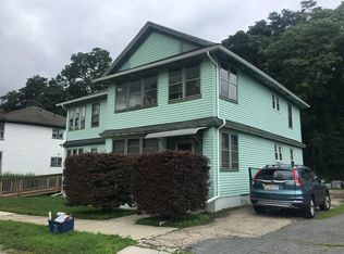 52 Beaverbrook Pkwy #2, Worcester, MA 01603