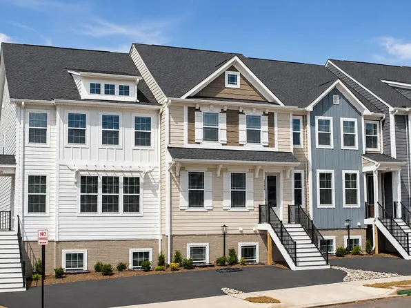 2225 Leeham St #A, Crozet, VA 22932