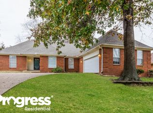 6604 Millgrove Park Dr, Memphis, TN 38135
