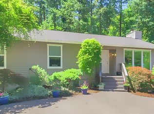 4361 Southshore Blvd, Lake Oswego, OR 97035