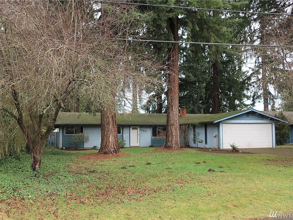 1st image of 1032 Skyridge St SE