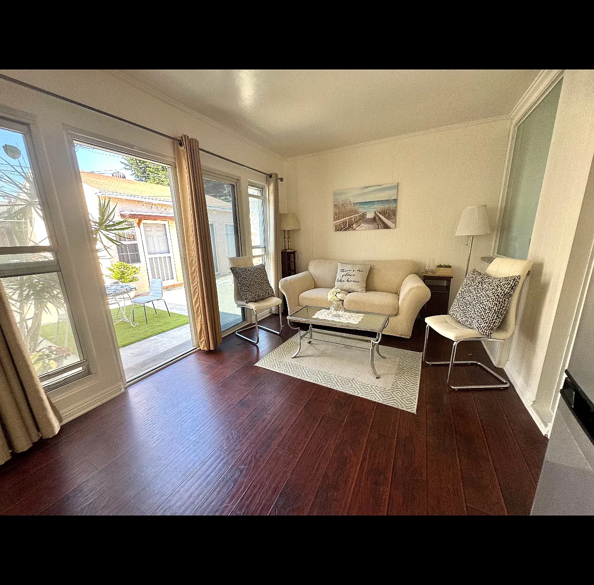 6467 W 85th Pl — Photo 2