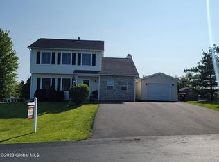 20 Kent Pl, Wynantskill, NY 12198