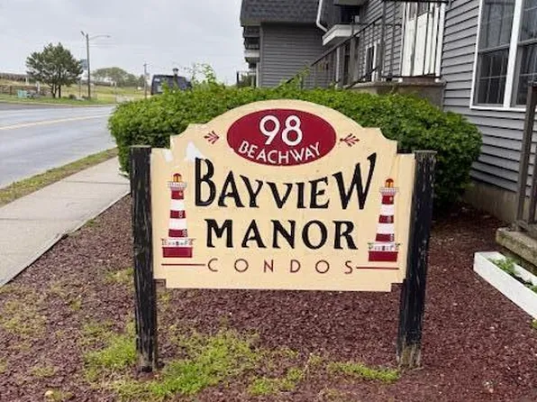 98 Beachway Avenue #9, Keansburg, NJ 07734