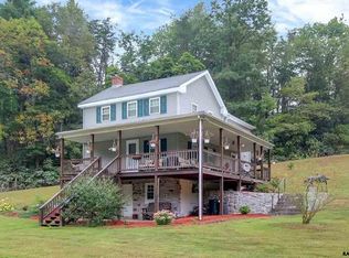 2872 Cramer Rd, Brogue, PA 17309