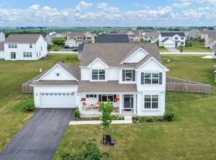 608 Braemore Ln, Yorkville, IL