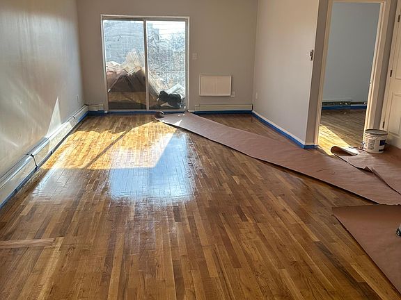 5th image of 1021 E 226th St Floor 3