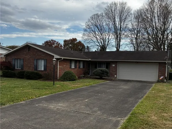 200 Bohl Dr, Marietta, OH 45750