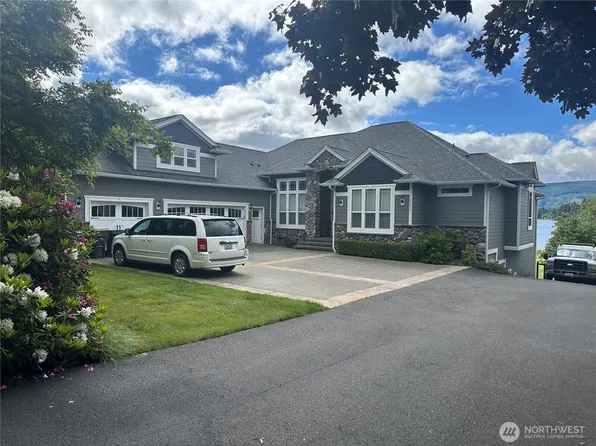 17317 Topaz Loop Street, Yelm, WA 98597