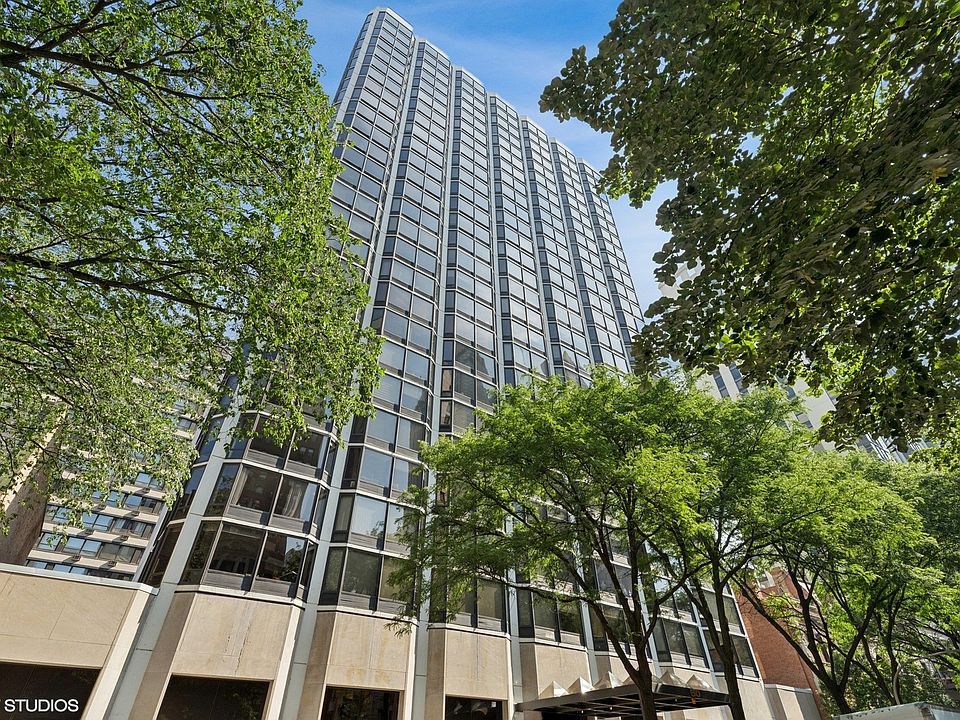 1st image of 50 E Bellevue Pl APT 903