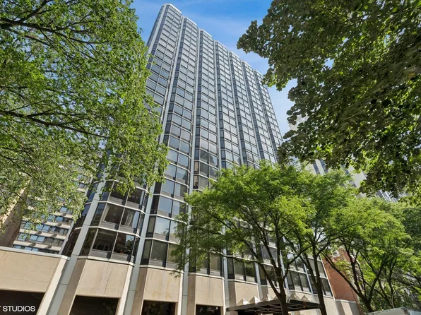 50 E Bellevue Pl APT 903, Chicago, IL 60611
