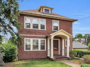 11 S Crescent Circuit, Brighton, MA 02135