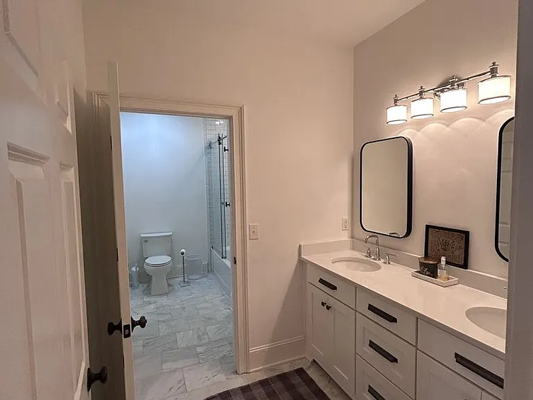 212 Village Walk Ln — Photo 12