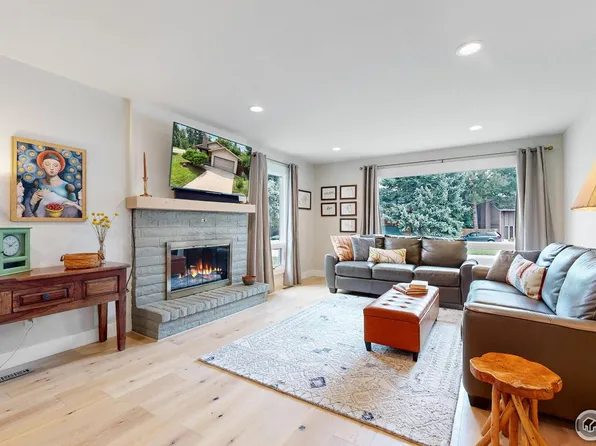 1612 Lakeshore Dr, Fort Collins, CO 80525