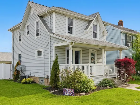 2902 Michigan Ave, Niagara Falls, NY 14305