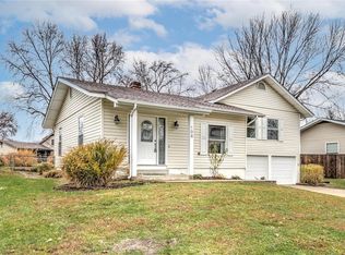 108 Kimberly Ln, Saint Peters, MO