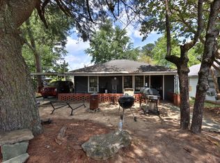 171 Carver Cir, Lawrenceville, GA 30046