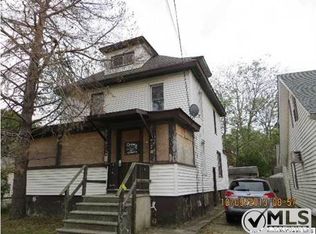 28 Center Ave, Keansburg, NJ 07734