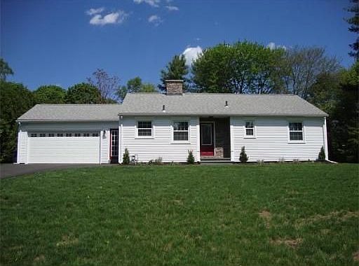 1st image of 35 Chapel Hill Dr