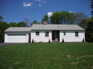 35 Chapel Hill Dr, South Hadley, MA 01075
