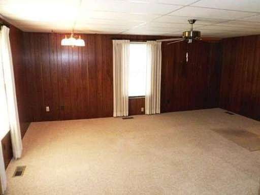 4th image of 1301 Woodbridge St