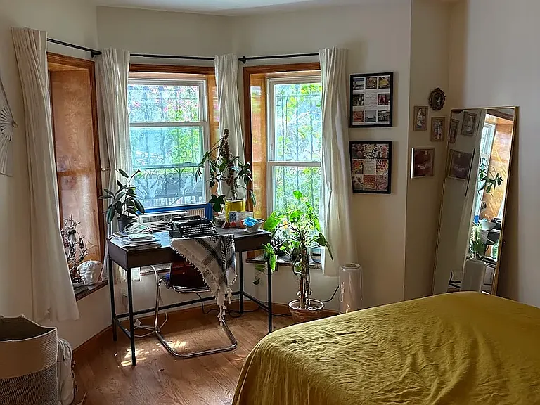 451 51st St #1 — Photo 34