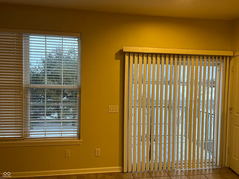 3522 Golden Gate Dr N — Photo 13