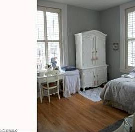 4th image of 1429 Floyd Ave